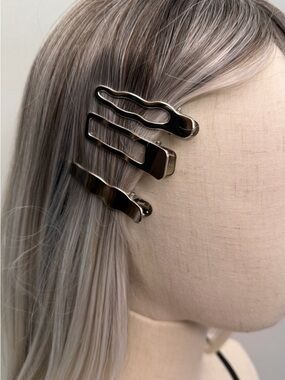 Silver Hair Clips Set Women’s Minimalist Metal Barrettes Wavy Rectangle
